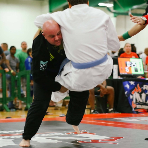 Meet your Posher, Kenneth - Picture 1 of 1